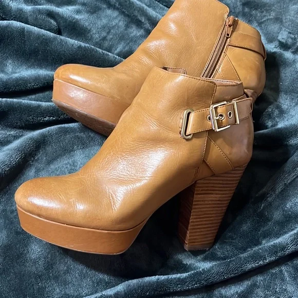 COPY - Gianni Bini tan high heel booties - Picture 3 of 4